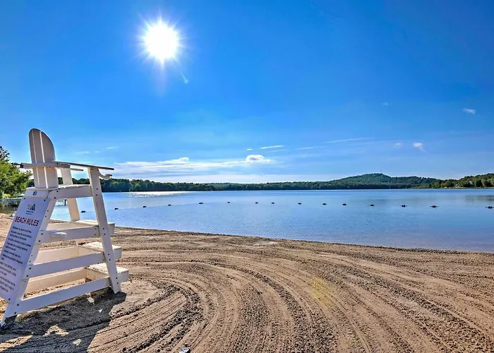 Hike, Swim, Ski & More: Home In Arrowhead Lakes!